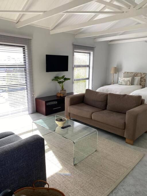 Cozy Spacious Loft On 4th Avenue *